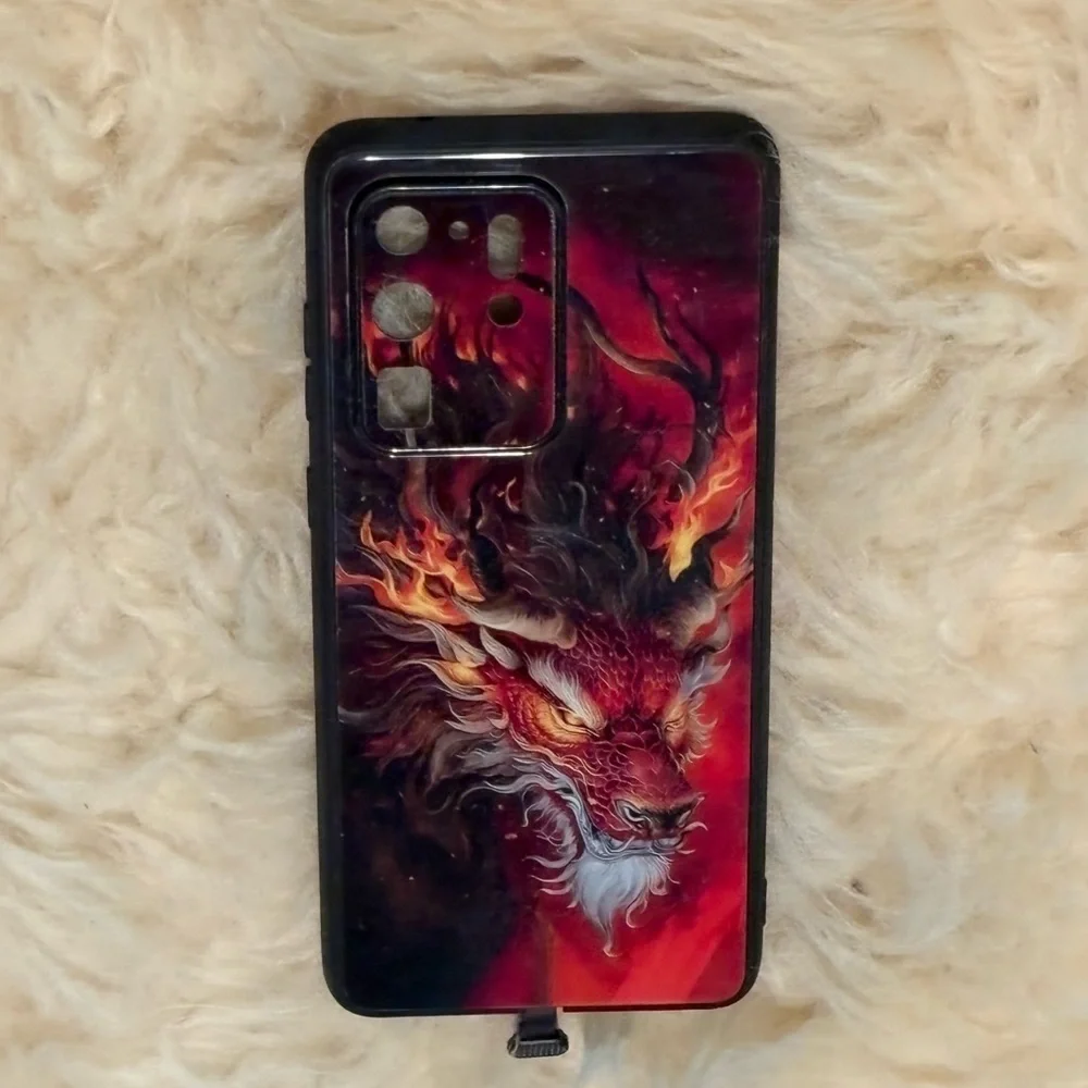 Fiery Dragon Black and Red Smartphone Case with Mythical Design